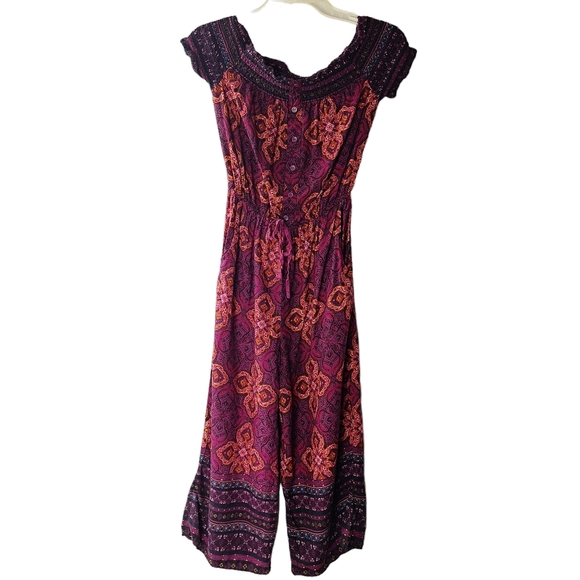 Xhilaration Off the Shoulder Cropped Elastic Waist Jumpsuit Romper Pockets Sz M - Picture 2 of 14